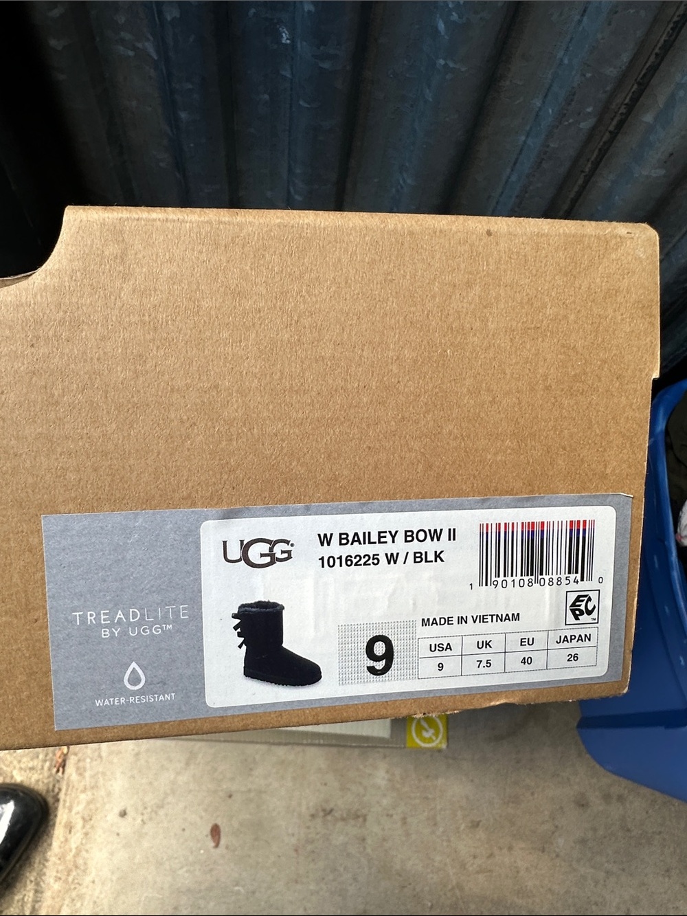 UGG Black Classic Short Bow Suede Winter Boots - Picture 5 of 5